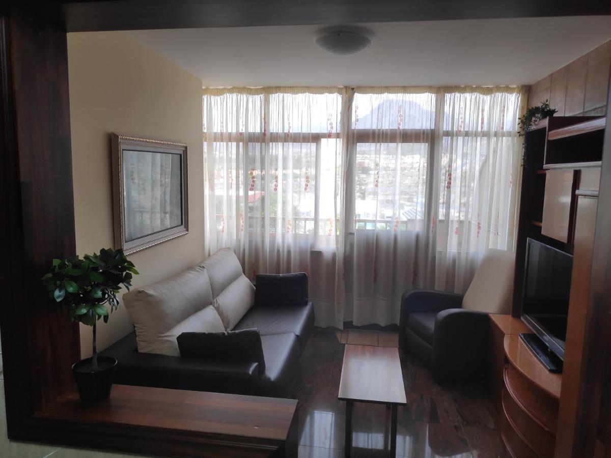 Safran Holiday Penthouse 洛斯克里斯蒂亚诺斯 外观 照片